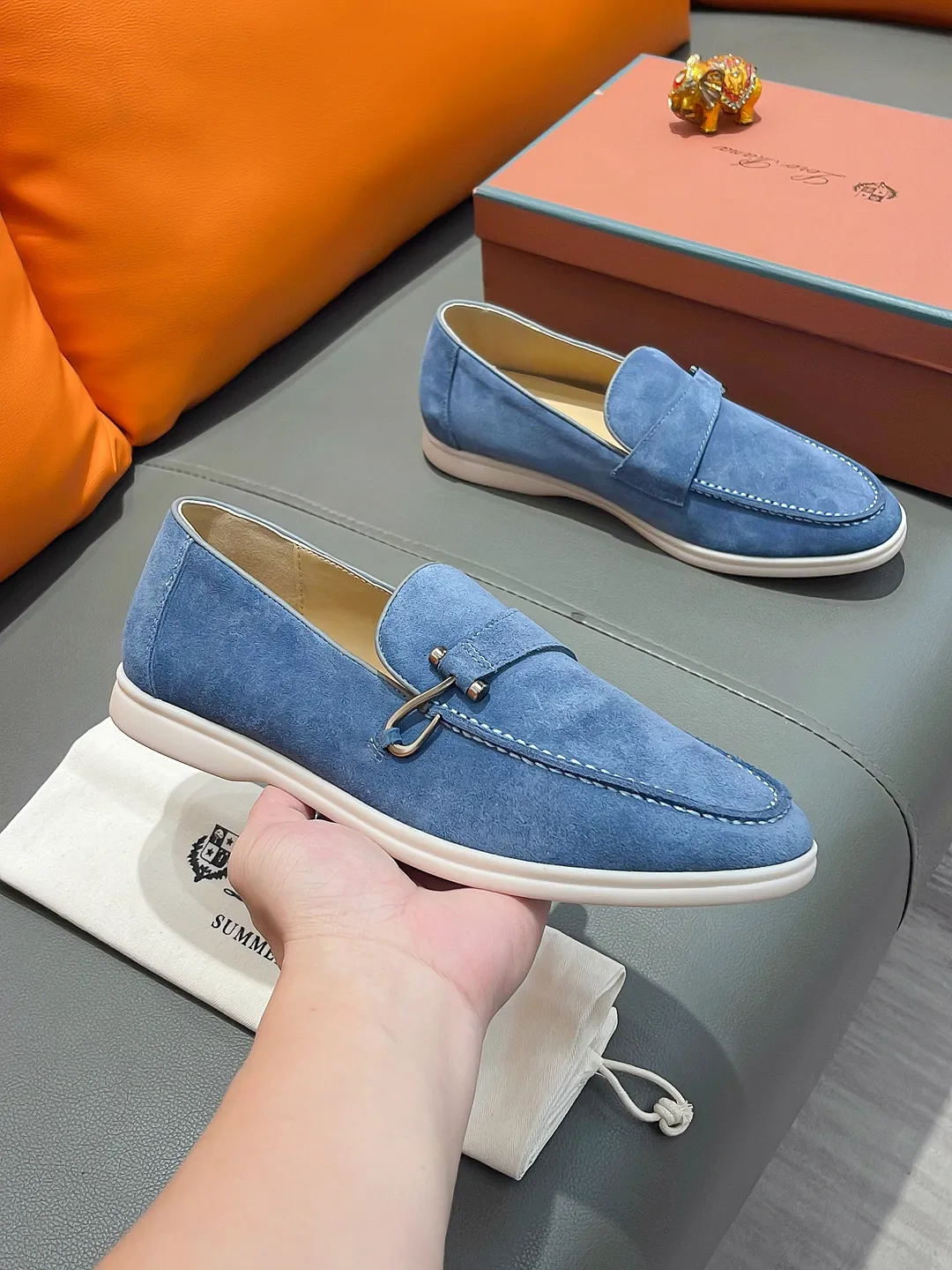 Men's shoes LORO PIANA "LP" P420 Regular size: 38-44 (casual shoes) Product materials: Selected high-mercerized suede upper, comfortable sheepskin lining; original outsole.
